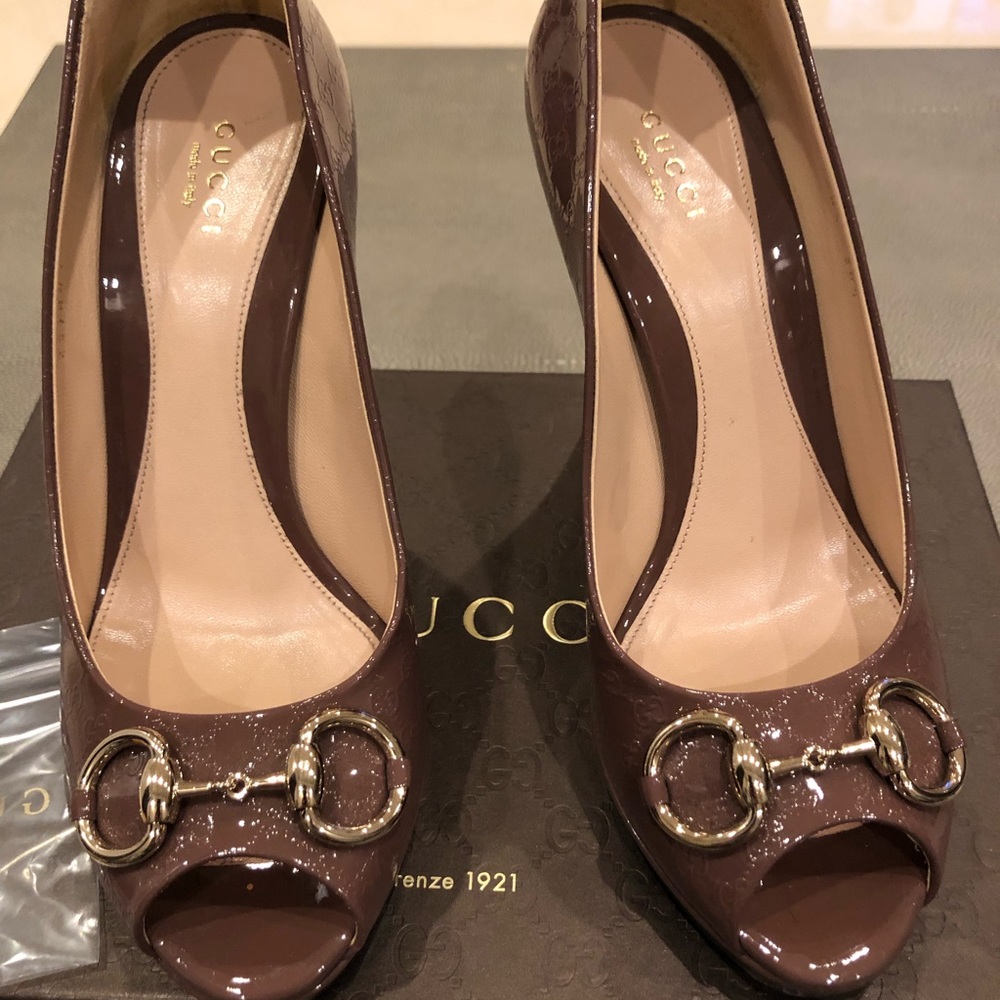 Gucci women shoes